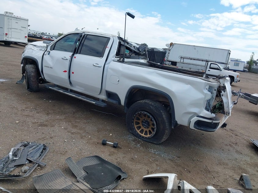 1GC4YREY9NF299148 2022 CHEVROLET SILVERADO photo no. 3