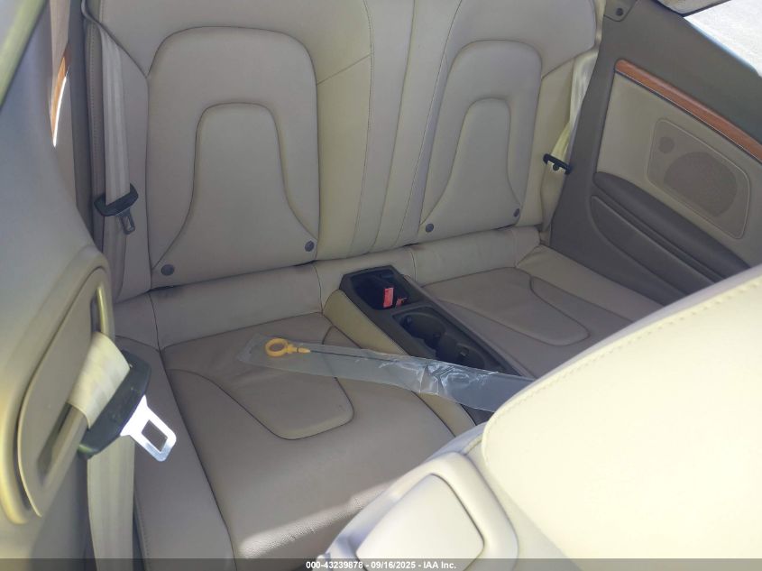 2010 Audi A5 2.0T Premium VIN: WAUCFAFH8AN016043 Lot: 43239878