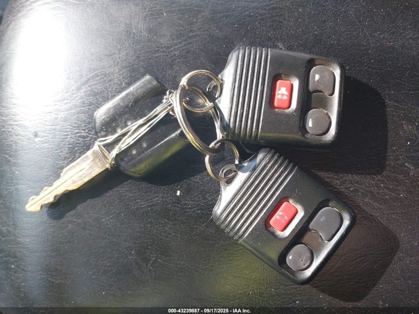 2005 Mercury Mariner Luxury/Premier VIN: 4M2CU57115DJ10210 Lot: 43239887