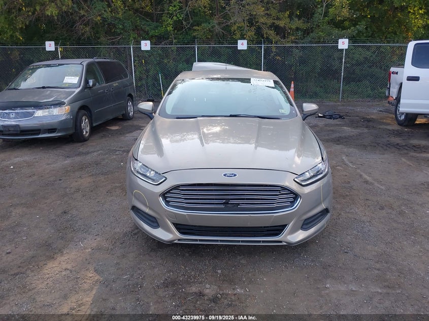 2015 Ford Fusion S VIN: 3FA6P0G73FR289446 Lot: 43239975