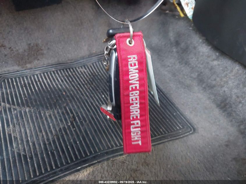 1999 Honda Civic Dx VIN: 2HGEJ6449XH107963 Lot: 43239992