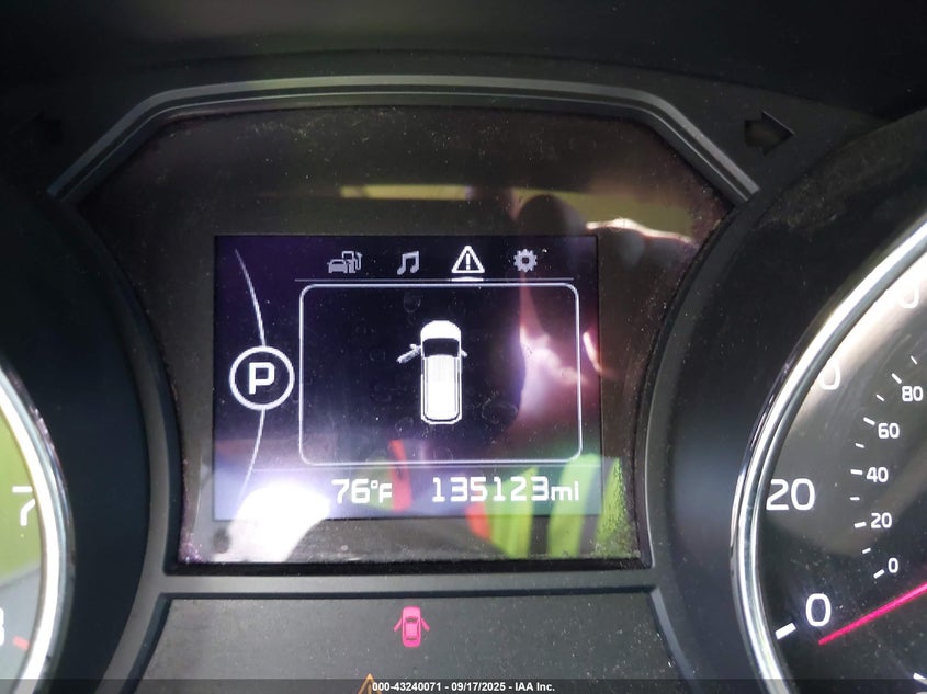 2017 Kia Sedona Lx VIN: KNDMB5C17H6311348 Lot: 43240071