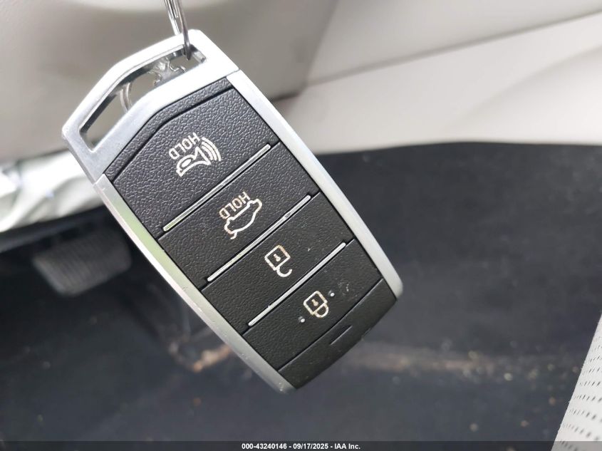 2020 Genesis G70 2.0T Rwd VIN: KMTG64LA0LU062389 Lot: 43240146