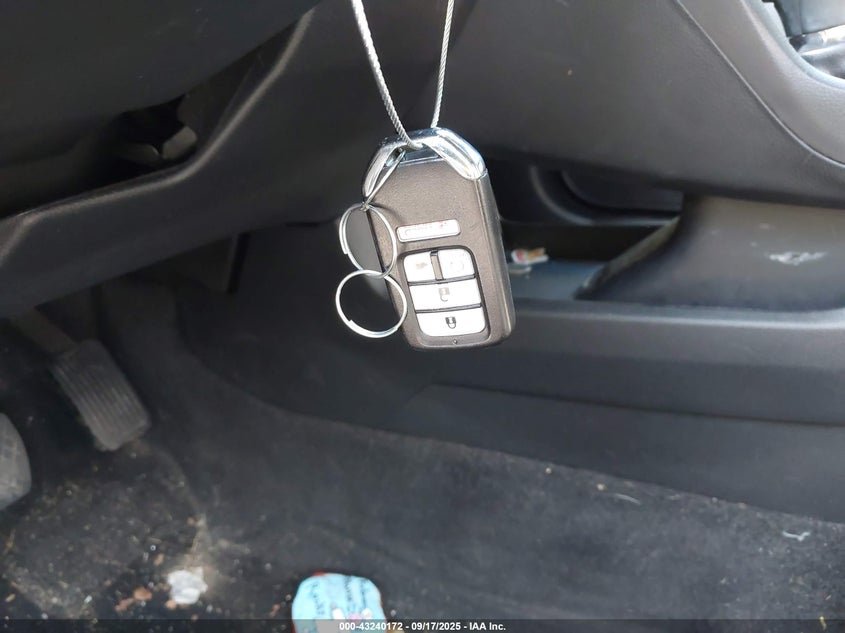 2017 HONDA CIVIC EX-L - SHHFK7H84HU218140