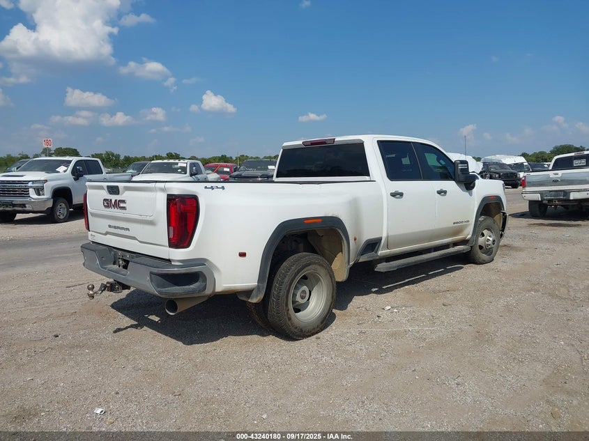 1GT49SEY3NF261595 2022 GMC SIERRA photo no. 4