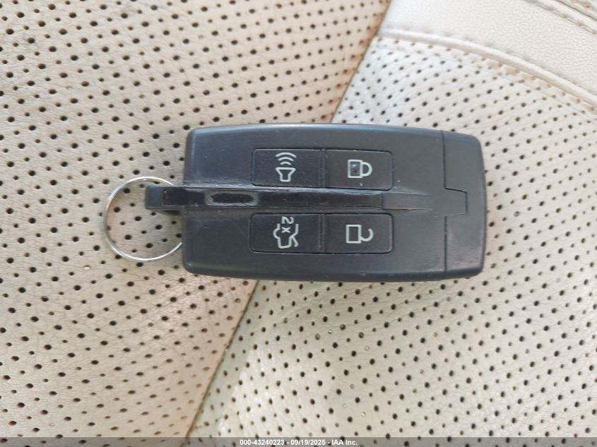 2011 Lincoln Mks VIN: 1LNHL9DR8BG611276 Lot: 43240223