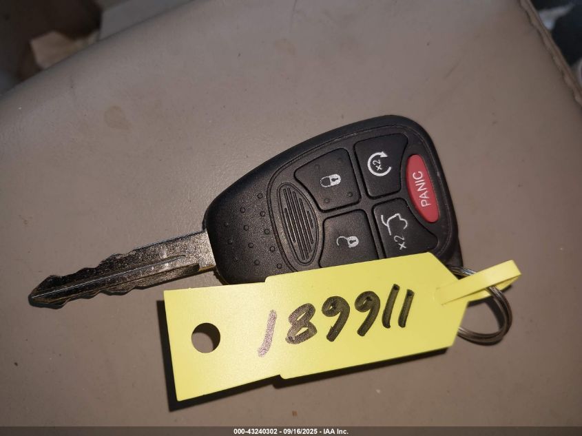 2007 Jeep Grand Cherokee Limited VIN: 1J8HR58NX7C565976 Lot: 43240302