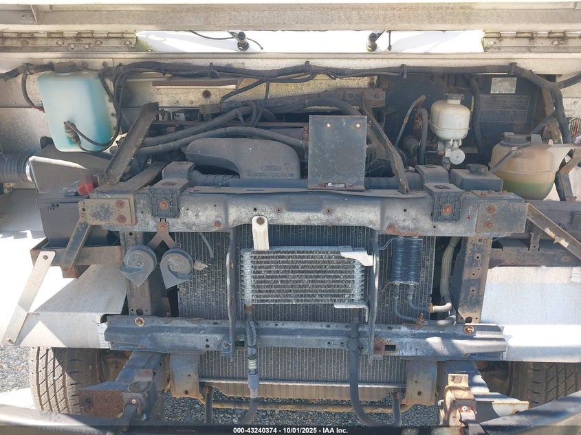 2010 Ford E-450 Stripped VIN: 1FC4E4KL2ADA89940 Lot: 43240374