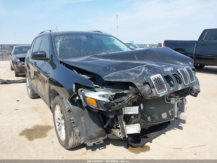 JEEP CHEROKEE LATITUDE FWD