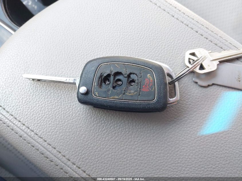 2017 Hyundai Sonata VIN: 5NPE24AF3HH553234 Lot: 43240587