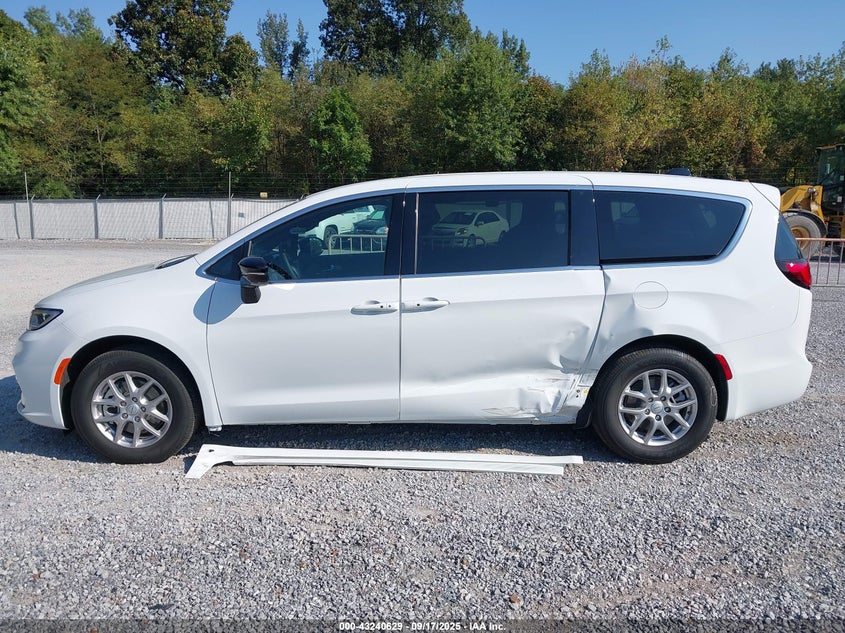 2025 Chrysler Pacifica Select VIN: 2C4RC1BG1SR605927 Lot: 43240629