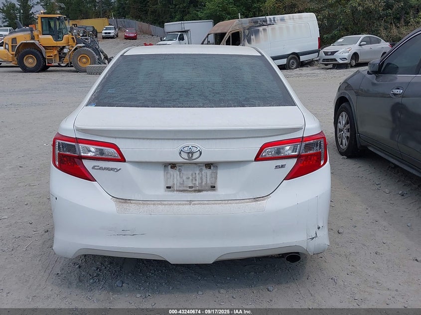 2013 Toyota Camry Se VIN: 4T1BF1FK8DU263577 Lot: 43240674