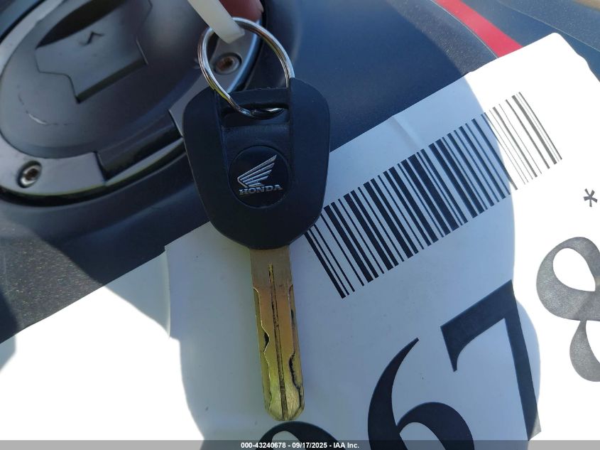 2021 Honda Cbr500 Ra VIN: MLHPC6259M5200303 Lot: 43240678