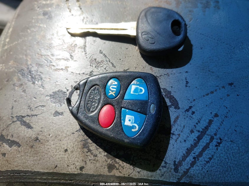 2007 Hyundai Santa Fe Gls VIN: 5NMSG13D27H091758 Lot: 43240699