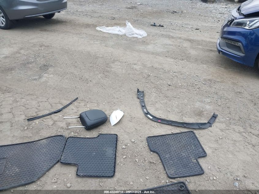 2019 Jeep Cherokee Latitude Plus 4X4 VIN: 1C4PJMLX9KD436031 Lot: 43240711