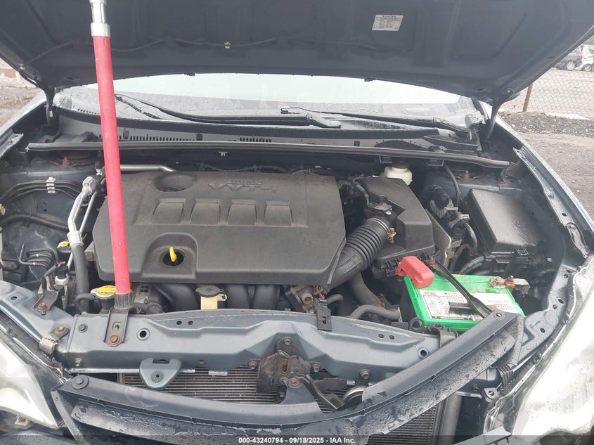 2014 Toyota Corolla Le VIN: 2T1BURHE2EC157575 Lot: 43240794