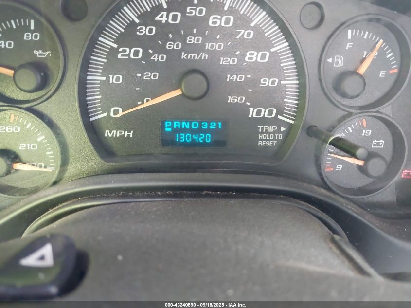 2004 Chevrolet Express VIN: 1GAGG25U941243834 Lot: 43240890