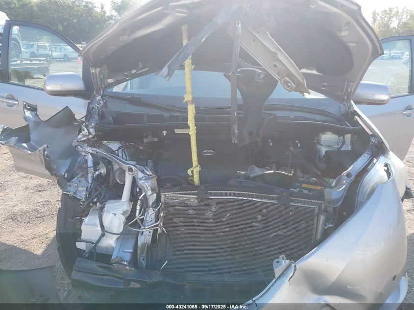 2013 Toyota Sienna Limited 7 Passenger VIN: 5TDDK3DCXDS069170 Lot: 43241065