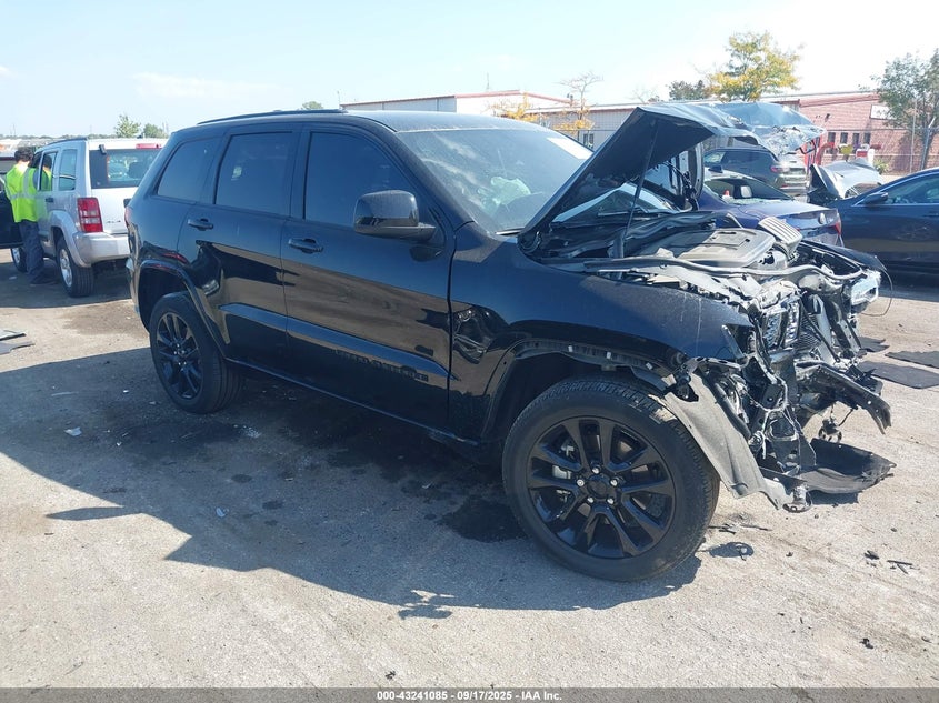 JEEP GRAND CHEROKEE LAREDO X 4X4