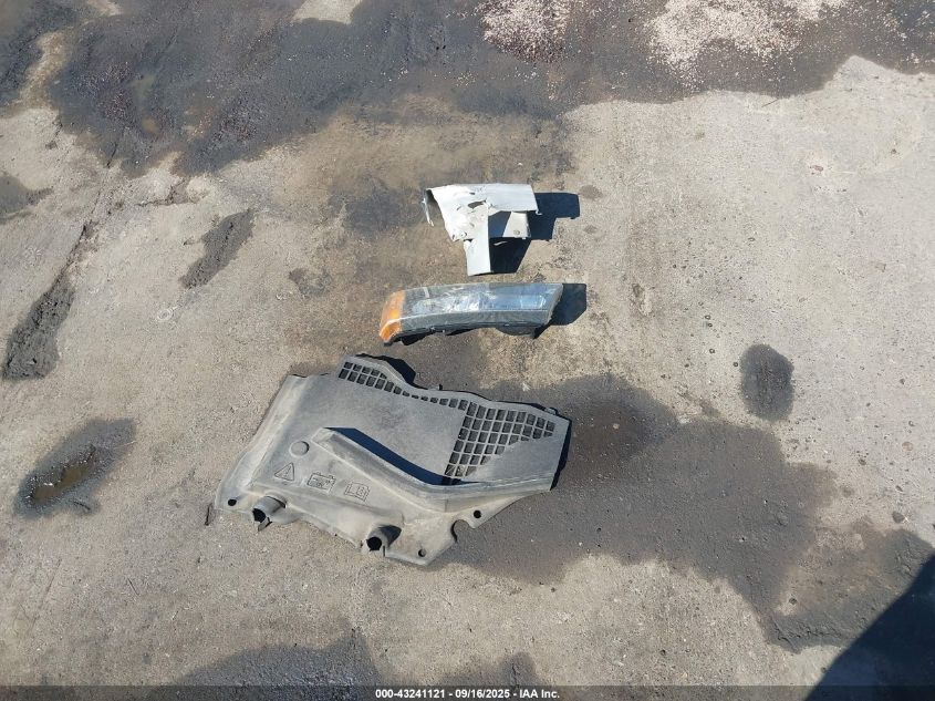 2004 Chevrolet Silverado 1500 Ss VIN: 2GCEK19N341298431 Lot: 43241121