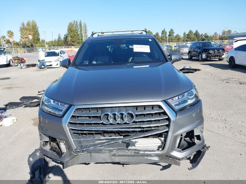 2017 Audi Q7 3.0T Premium VIN: WA1LAAF71HD054054 Lot: 43241233