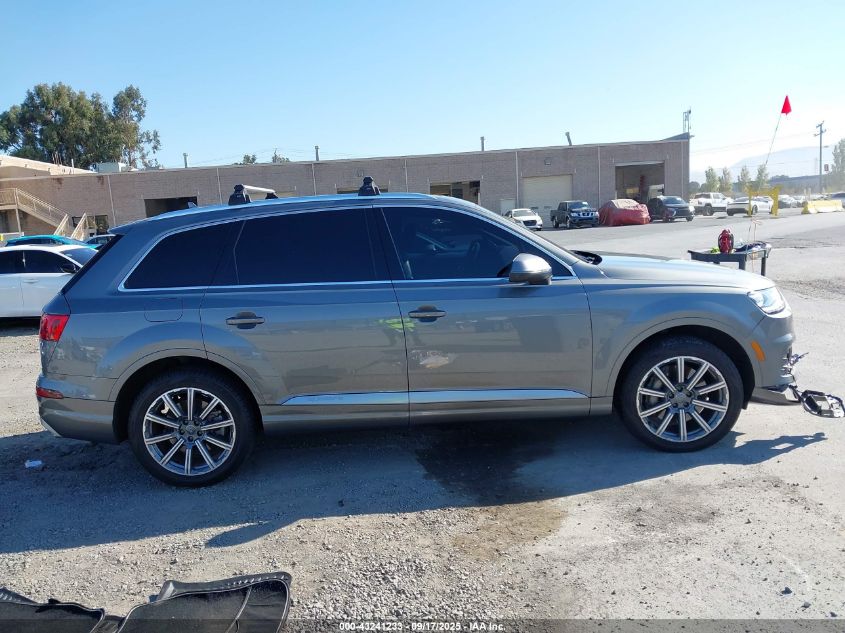 2017 Audi Q7 3.0T Premium VIN: WA1LAAF71HD054054 Lot: 43241233