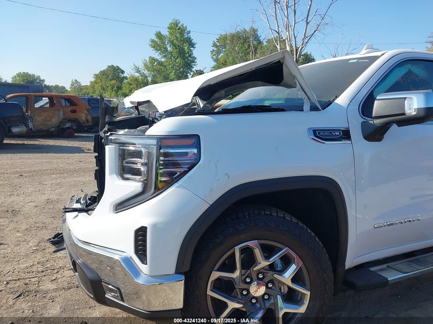 2025 GMC SIERRA 1500 4WD  SHORT BOX SLT - 3GTUUDED7SG247376