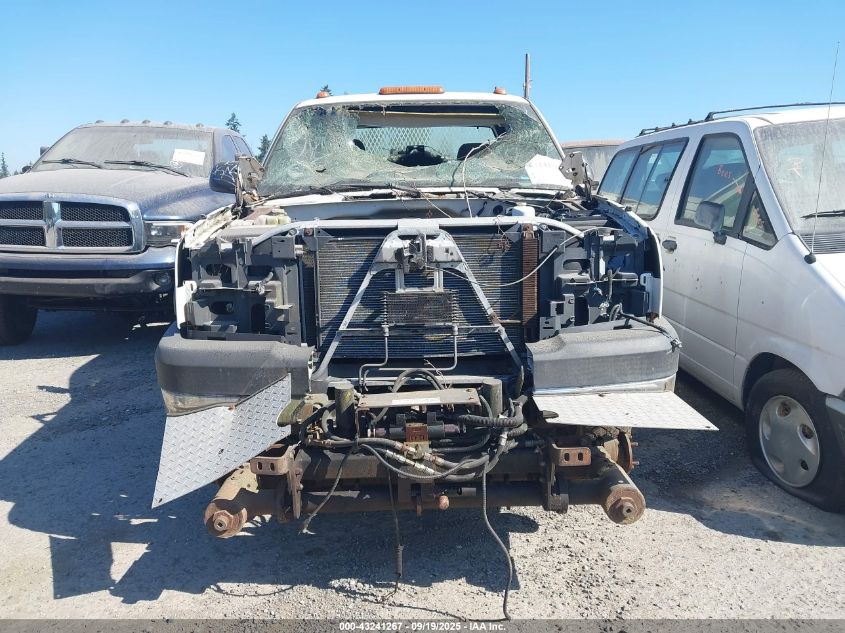 2006 Chevrolet Silverado 3500 Work Truck VIN: 1GCHK39U56E158656 Lot: 43241267