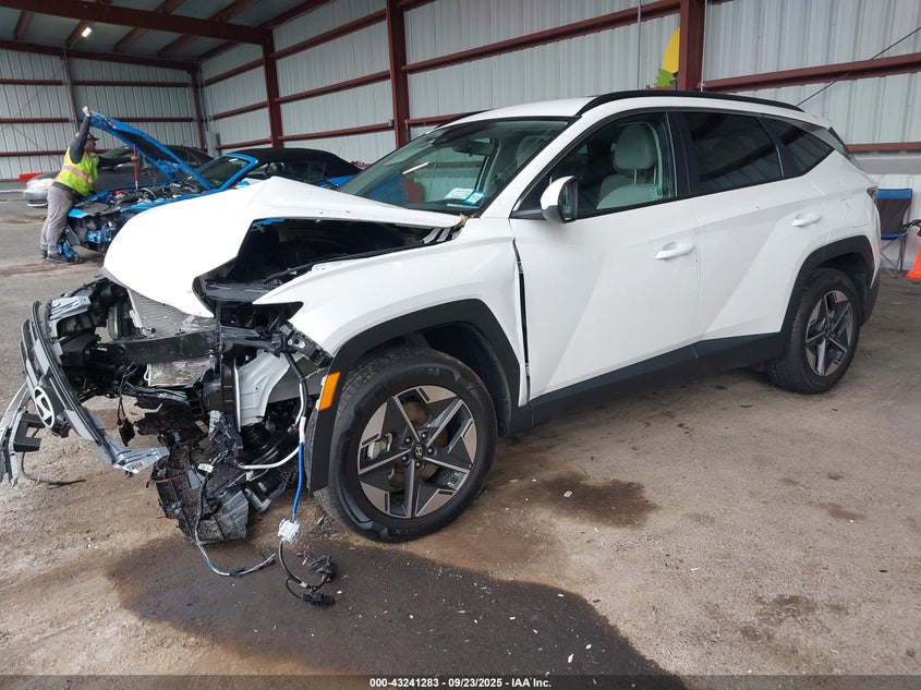 3KMJBCDE3SE004282 2025 HYUNDAI TUCSON photo no. 2
