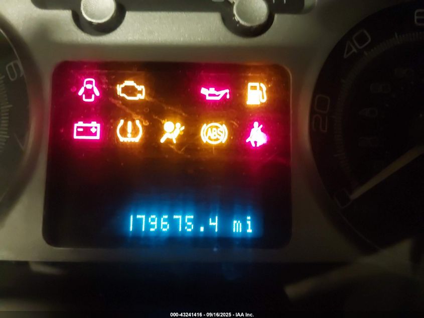 2008 Mercury Mariner V6 VIN: 4M2CU91138KJ51874 Lot: 43241416