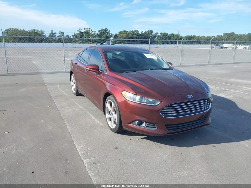 FORD FUSION SE