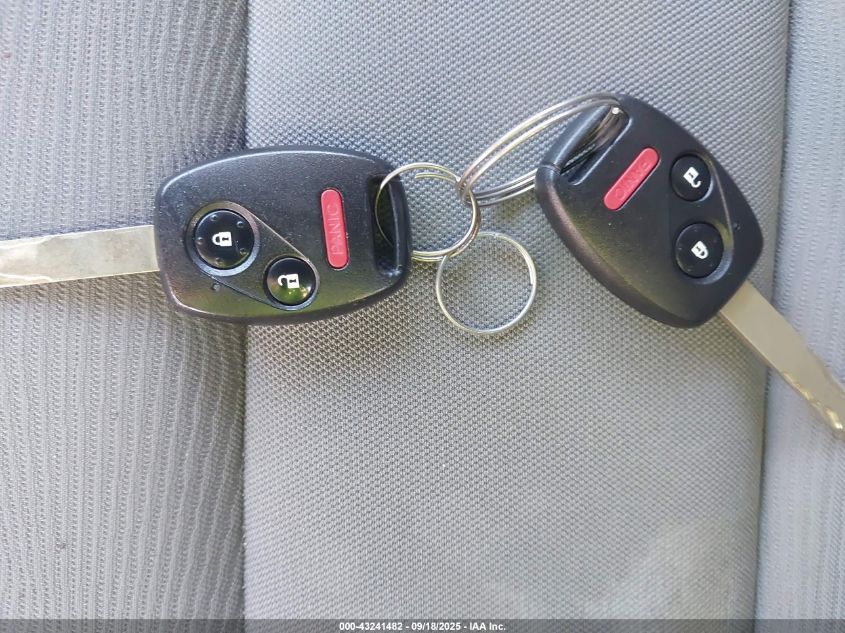 2011 Honda Cr-V Lx VIN: 5J6RE3H32BL033392 Lot: 43241482