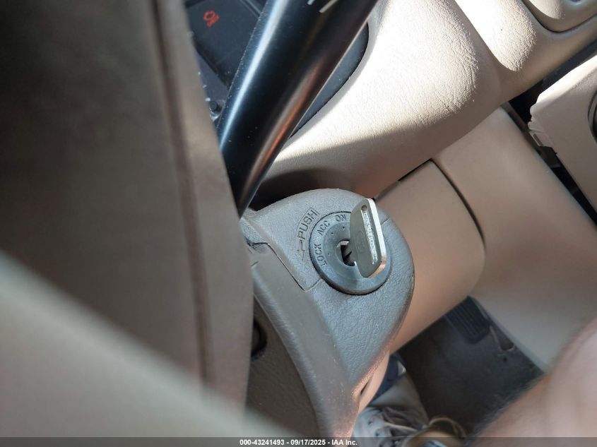 2001 Toyota Corolla Ce VIN: 1NXBR12E01Z561124 Lot: 43241493