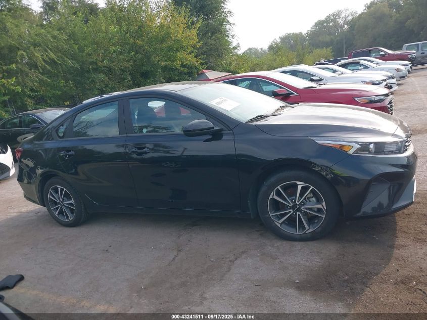 2022 Kia Forte Lxs VIN: 3KPF24AD8NE430693 Lot: 43241511