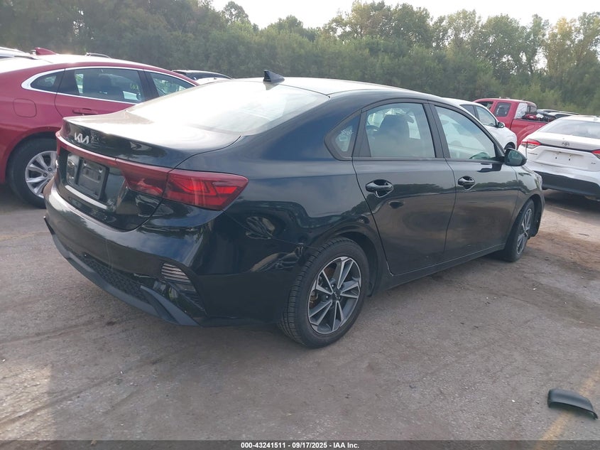 3KPF24AD8NE430693 2022 KIA FORTE photo no. 4