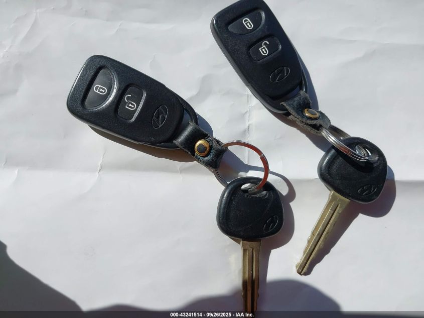 2011 Hyundai Santa Fe Gls VIN: 5XYZG3AB2BG078474 Lot: 43241514