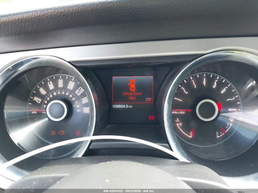 2014 Ford Mustang V6 Premium VIN: 1ZVBP8AM4E5254533 Lot: 43241522