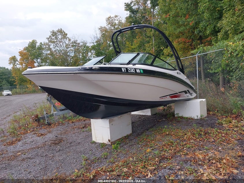 2017 Yamaha Other YAMC0182H617 photo #3