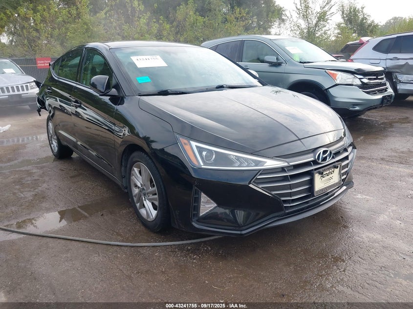 2020 HYUNDAI ELANTRA SEL - 5NPD84LF1LH548937