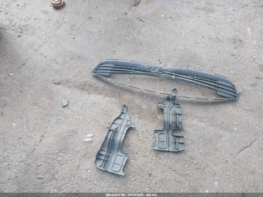 2011 Toyota Corolla Le VIN: JTDBU4EE0BJ102047 Lot: 43241760