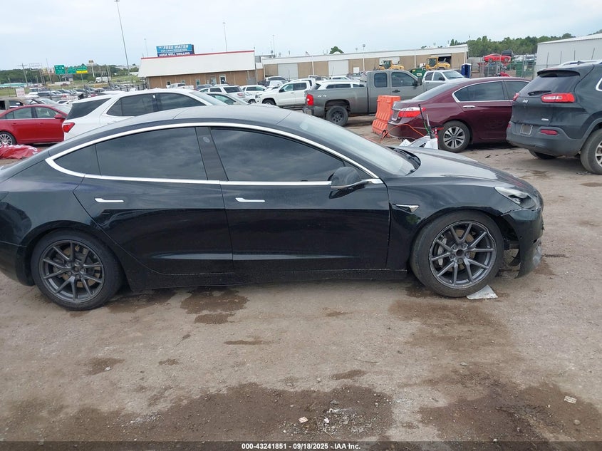 2020 Tesla Model 3 Standard Range Plus Rear-Wheel Drive/Standard Range Rear-Wheel Drive VIN: 5YJ3E1EA5LF633704 Lot: 43241851