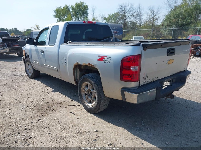 2013 CHEVROLET SILVERADO 1500 LT - 1GCRKSE73DZ143755