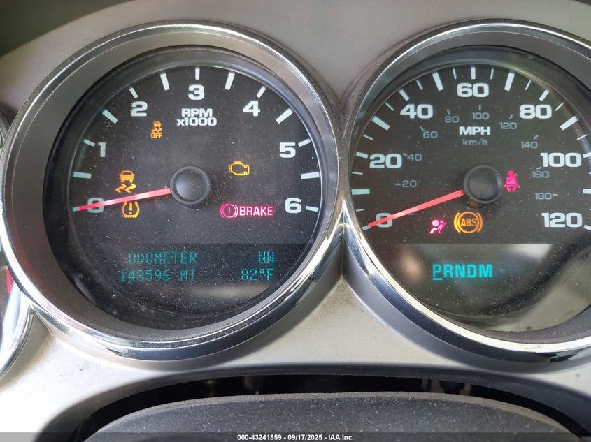 2013 CHEVROLET SILVERADO 1500 LT - 1GCRKSE73DZ143755