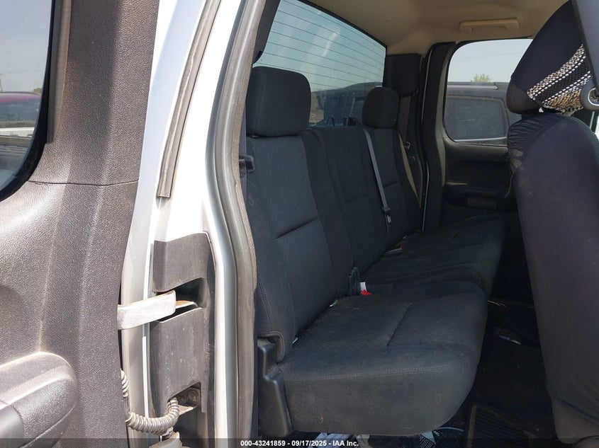 2013 CHEVROLET SILVERADO 1500 LT - 1GCRKSE73DZ143755