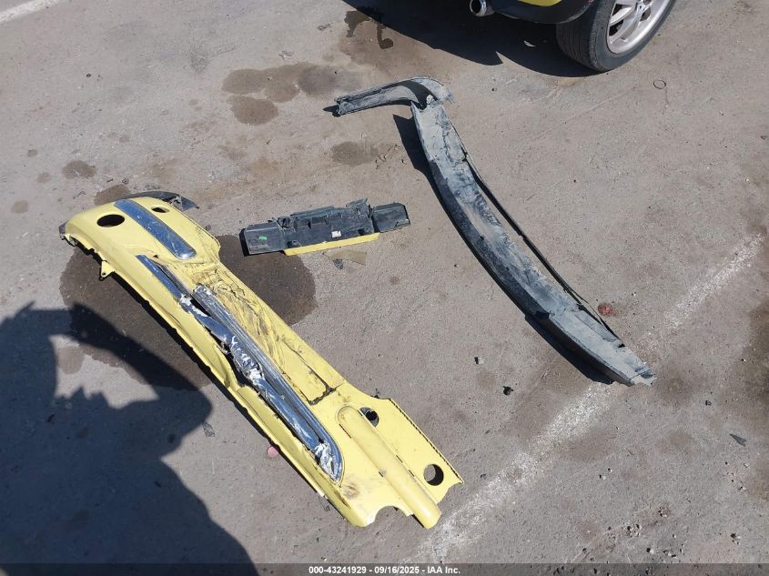 2004 Mini Cooper VIN: WMWRC33424TJ62339 Lot: 43241929