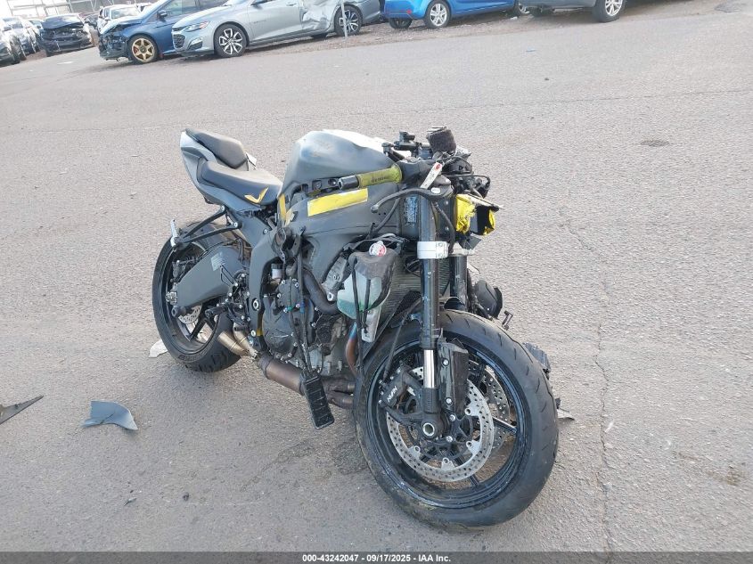 2025 KAWASAKI ZX EX650 P | ML5EXEP13SDAE4186