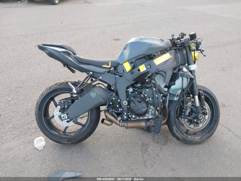 2025 Kawasaki Zx636 K VIN: JKBZXJK16SA010341 Lot: 43242047