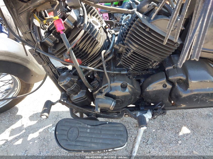 2001 Yamaha Xvs65 A VIN: JYAVM01E31A028130 Lot: 43242050