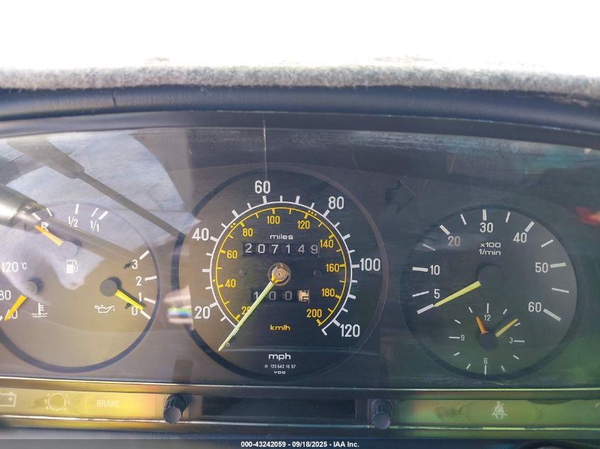 1983 Mercedes-Benz 300 Dt VIN: WDBAB33A9DB030157 Lot: 43242059