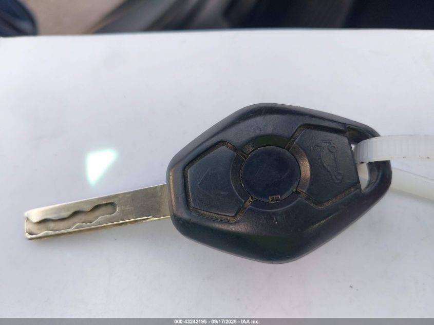 2006 BMW Z4 3.0I VIN: 4USBU33516LW66842 Lot: 43242195